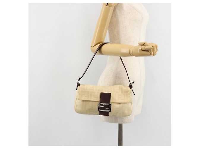 FENDI Zucca Canvas Mamma Baguette Borsa a Spalla Beige Silver Auth 183769SAV Argento - vista 27