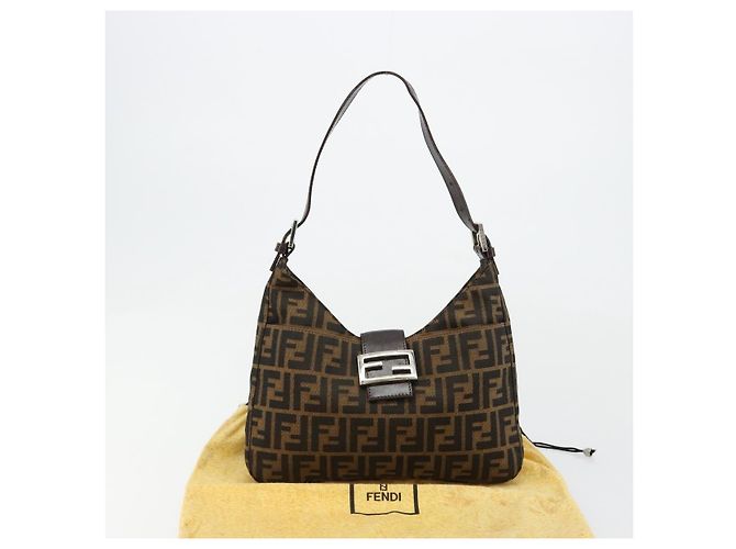 FENDI Zucca Canvas Mamma Baguette Shoulder Bag Black Brown Auth 182592M Marrone Nero - vista 26