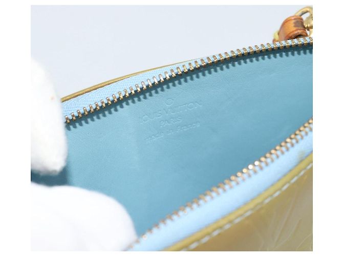 LOUIS VUITTON Monogram Vernis Lexington Pouch Baby Blue M91011 LV Auth 183736 - vista 11