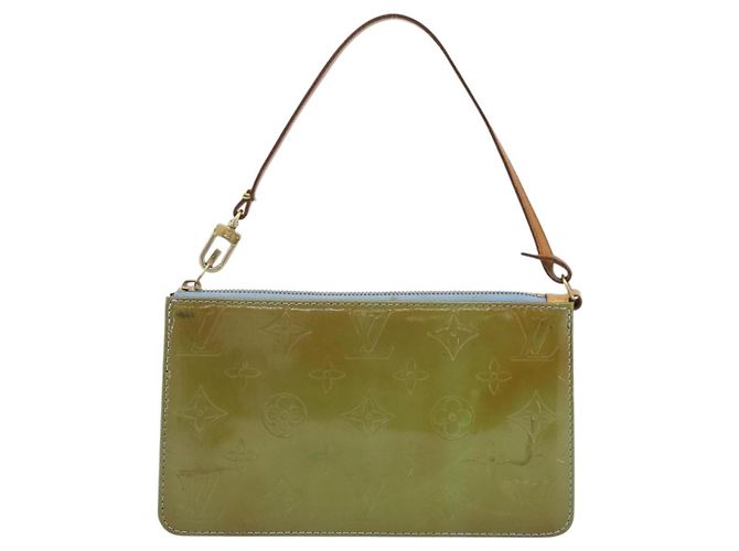 LOUIS VUITTON Monogram Vernis Lexington Pouch Baby Blue M91011 LV Auth 183736 - vista 13