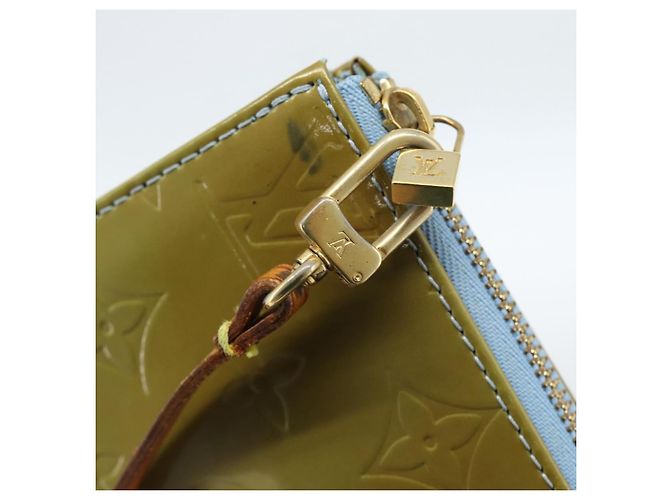 LOUIS VUITTON Monogram Vernis Lexington Pouch Baby Blue M91011 LV Auth 183736 - vista 9
