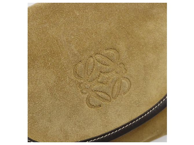 Borsa a tracolla LOEWE in scamosciato beige oro Auth ka4613A D'oro - vista 17