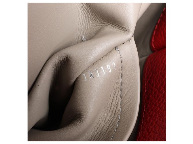Borsa Louis Vuitton Parnassea Capucines GM Rossa M48871 Beige - vista 18