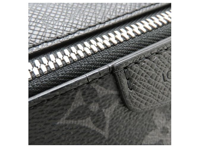 Borsa a tracolla Louis Vuitton Taigarama Nero - vista 13