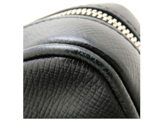Borsa a tracolla Louis Vuitton Taigarama Nero - vista 23