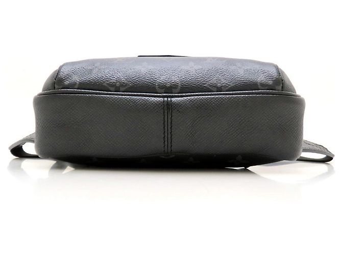 Borsa a tracolla Louis Vuitton Taigarama Nero - vista 3