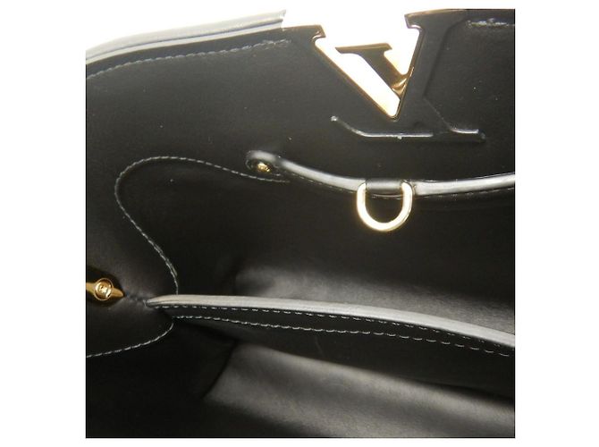 Borsa Louis Vuitton Monogram Flower Capucines BB Nero - vista 18
