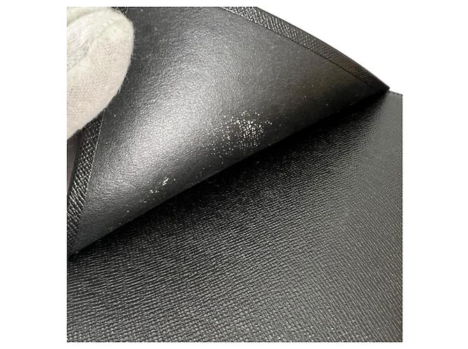 Louis Vuitton Epi Leather Agenda MM Notebook Cover in Toledo Blue - view 18