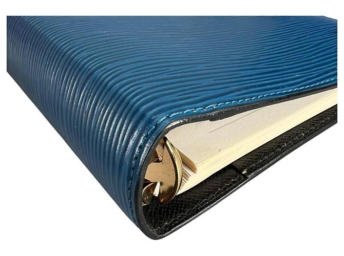 Louis Vuitton Epi Leather Agenda MM Notebook Cover in Toledo Blue - view 5