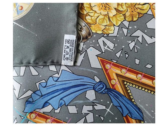 Hermès Paris Carré in seta La Magie Multicolore - vista 6
