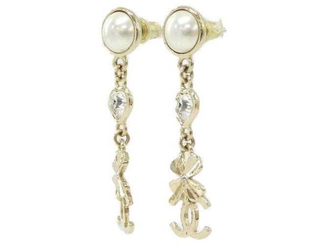 Orecchini a lobo Chanel AB8208 Oro e Bianco D'oro - vista 2