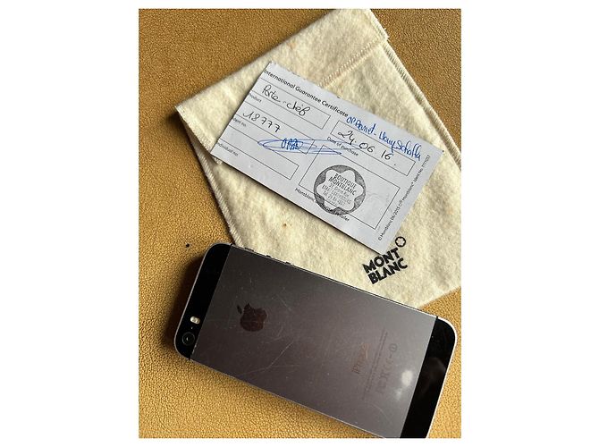 Montblanc iPhone 5 Saffiano Leather Case - Navy Blue - view 7