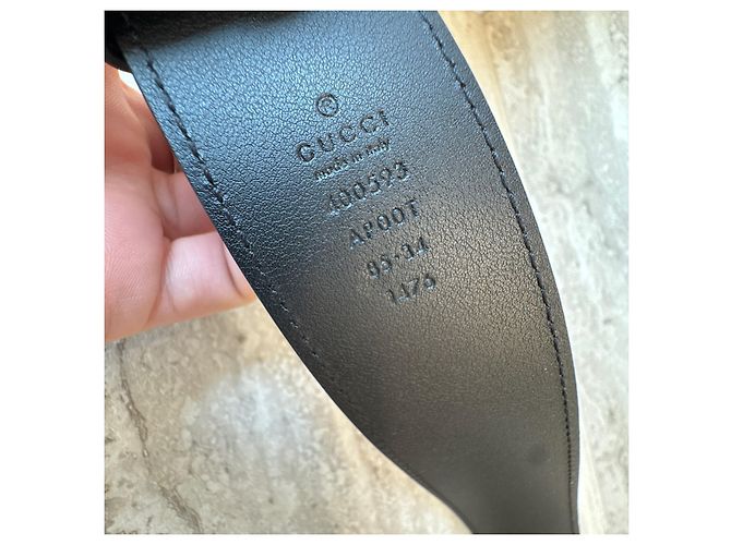 Cintura Gucci GG Marmont in pelle Nero D'oro - vista 15