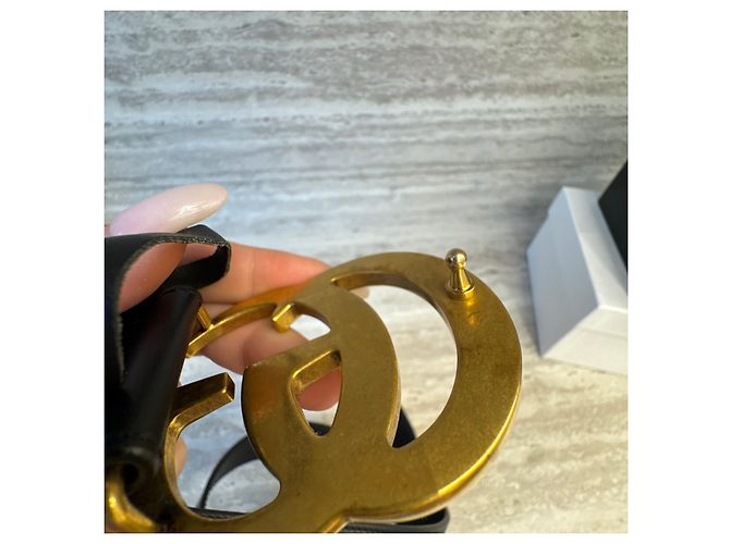 Cintura Gucci GG Marmont in pelle Nero D'oro - vista 3