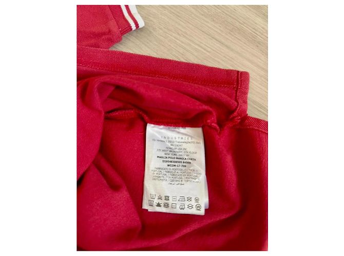 Moncler Polo rouge pour enfant avec rayures blanches - vue 2