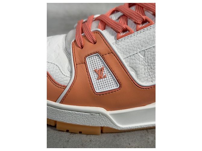 Louis Vuitton LV Trainer Pink Corail Monogram Rosa Bianco Corallo - vista 10