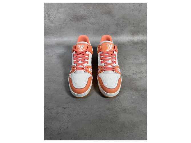 Louis Vuitton LV Trainer Pink Corail Monogram Rosa Bianco Corallo - vista 2