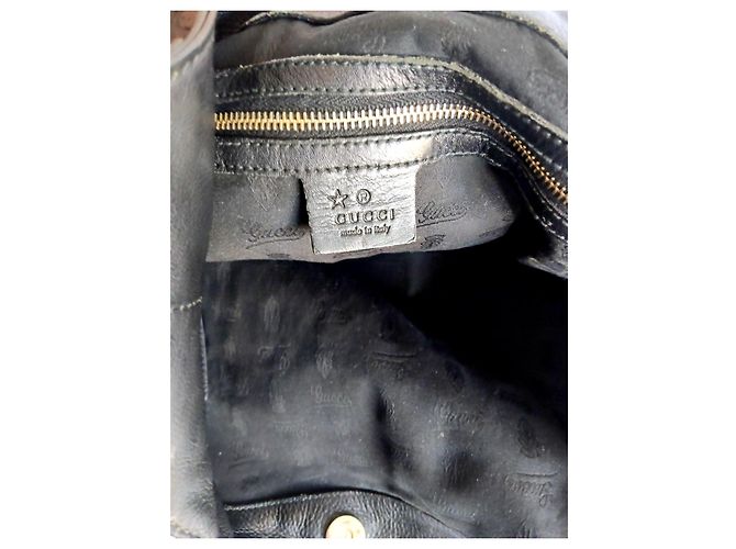 Bolsa de ombro Gucci couro preto monograma GG - vista 10