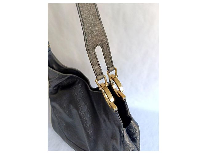 Bolsa de ombro Gucci couro preto monograma GG - vista 8