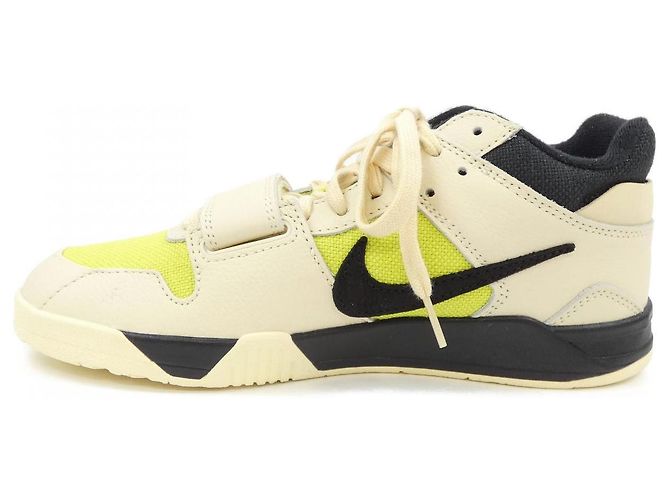 Autre Marque Sneakers Nike Beige - vista 2