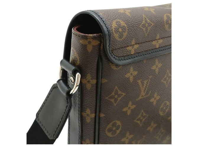Borsa a tracolla Louis Vuitton Monogram Macassar Bass PM Pochette Marrone Nero Monogramma - vista 5