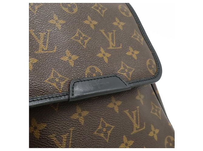Borsa a tracolla Louis Vuitton Monogram Macassar Bass PM Pochette Marrone Nero Monogramma - vista 9