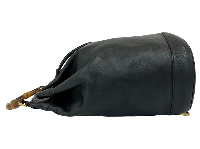 Bamboo GUCCI Vintage Bambus-Leder-Drawstring-Bodybag Schwarz - Ansicht 5