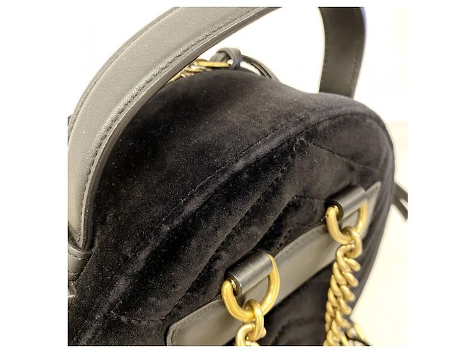 Mochila Gucci GG Marmont de terciopelo negro - vista 7