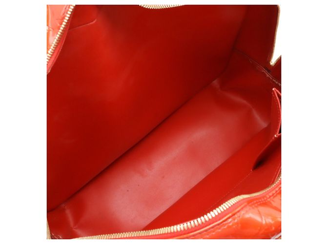 Borsa Louis Vuitton Monogram Vernis Sutton Rosso - vista 8