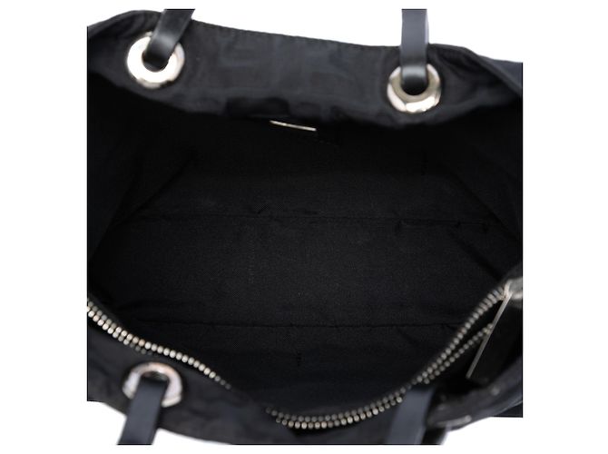 Fendi Tote aus schwarzem Zucca-Canvas - Ansicht 4