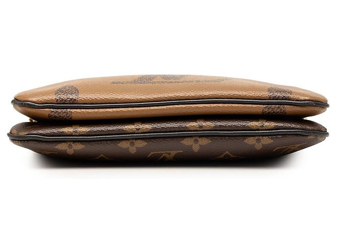 Pochette Louis Vuitton Brown Monogram Giant Reverse Double Zip Marrone - vista 3
