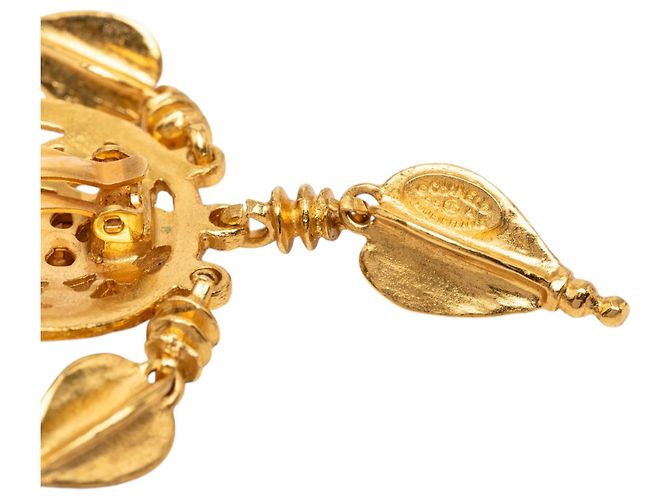 Orecchini clip Chanel Gold CC placcati oro con frange filigranate D'oro - vista 3