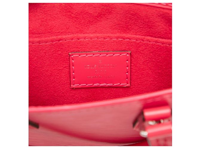 Louis Vuitton Petit Sac Plat in Epi rosa - vista 5