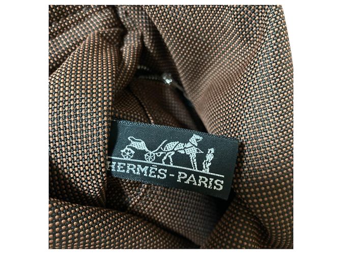 Hermès Borsa a tracolla Hermes Herline Bassas PM Marrone - vista 10