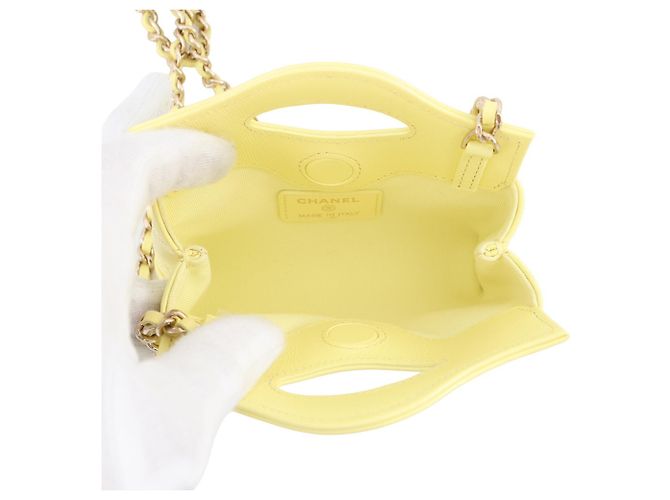 Timeless Borsa a tracolla Chanel Matelassé in agnello con catena Giallo - vista 5
