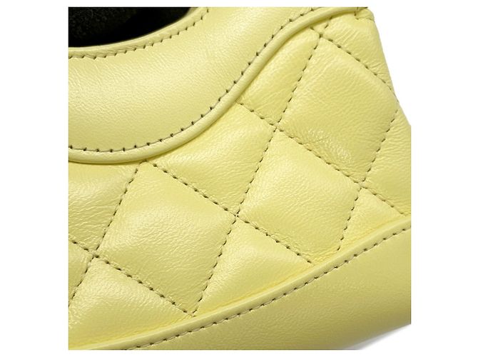 Timeless Borsa a tracolla Chanel Matelassé in agnello con catena Giallo - vista 7