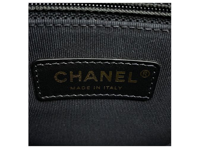 Borsa a tracolla con catena in pelle di agnello nera Chanel Nero - vista 13
