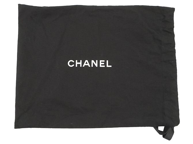 Borsa a Spalla con Catena Chanel Matelassé Heart Shape Nero - vista 14