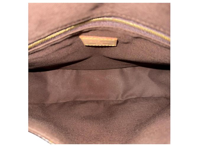 Borsa a tracolla Louis Vuitton Menilmontant PM Monogram Marrone - vista 8