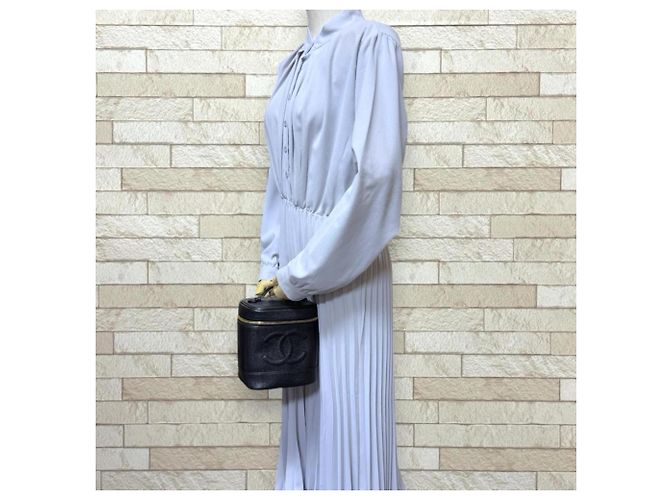 Chanel Vertical Vanity Case Handtasche Schwarz - Ansicht 2