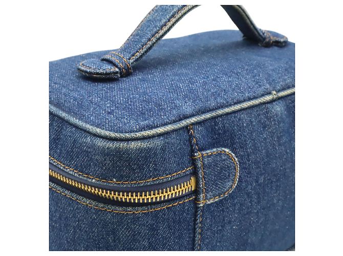 Bolsa de Vanity Chanel Coco Mark em denim Azul - vista 5