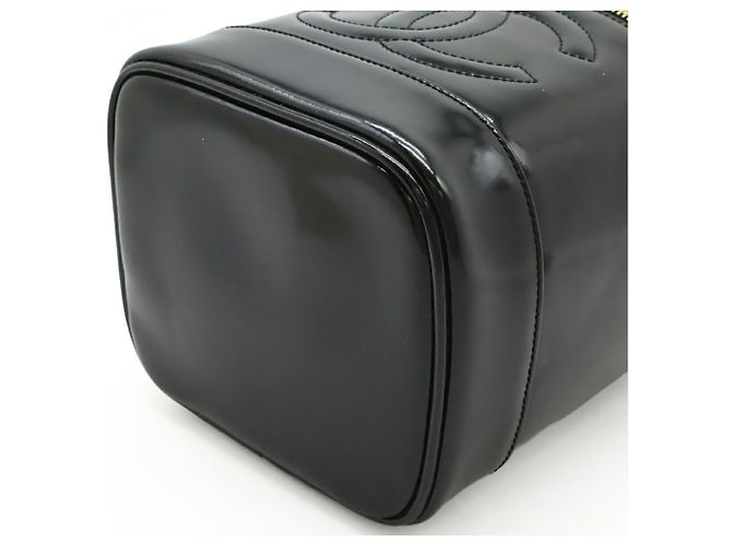 Borsa Vanity Chanel Coco Mark in pelle smaltata nera Nero - vista 4