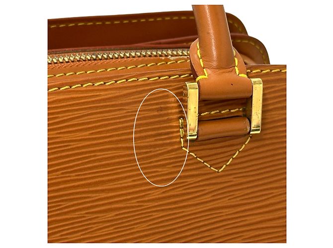 Borsa a mano in pelle Epi Louis Vuitton Marrone D'oro - vista 13