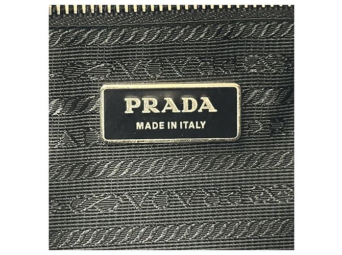 Borsa a mano/Borsa a tracolla in nylon Prada Nero - vista 6