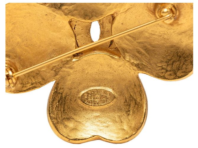 Spilla Vintage Chanel Coco Mark Motivo Trifoglio D'oro - vista 3