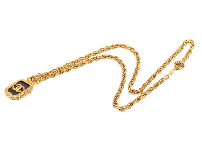 Collana con pendente a catena con placca logo Chanel Coco Mark Nero D'oro - vista 2