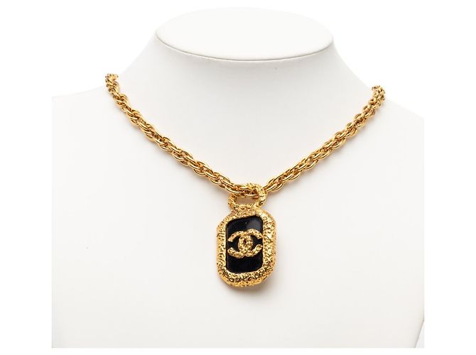 Collana con pendente a catena con placca logo Chanel Coco Mark Nero D'oro - vista 6