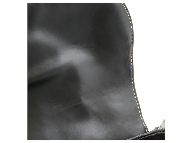 Borsa a tracolla Louis Vuitton Suhali Confidant Nero - vista 8