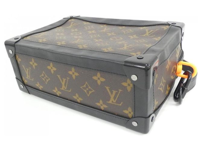 Borsa a tracolla Louis Vuitton Monogram Solar Ray Soft Trunk M44478 Marrone - vista 2