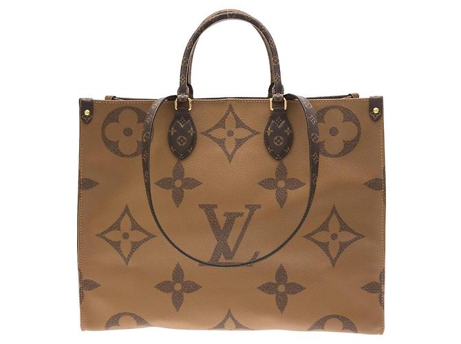 Borsa Louis Vuitton Monogram Giant OnTheGo GM Marrone - vista 2